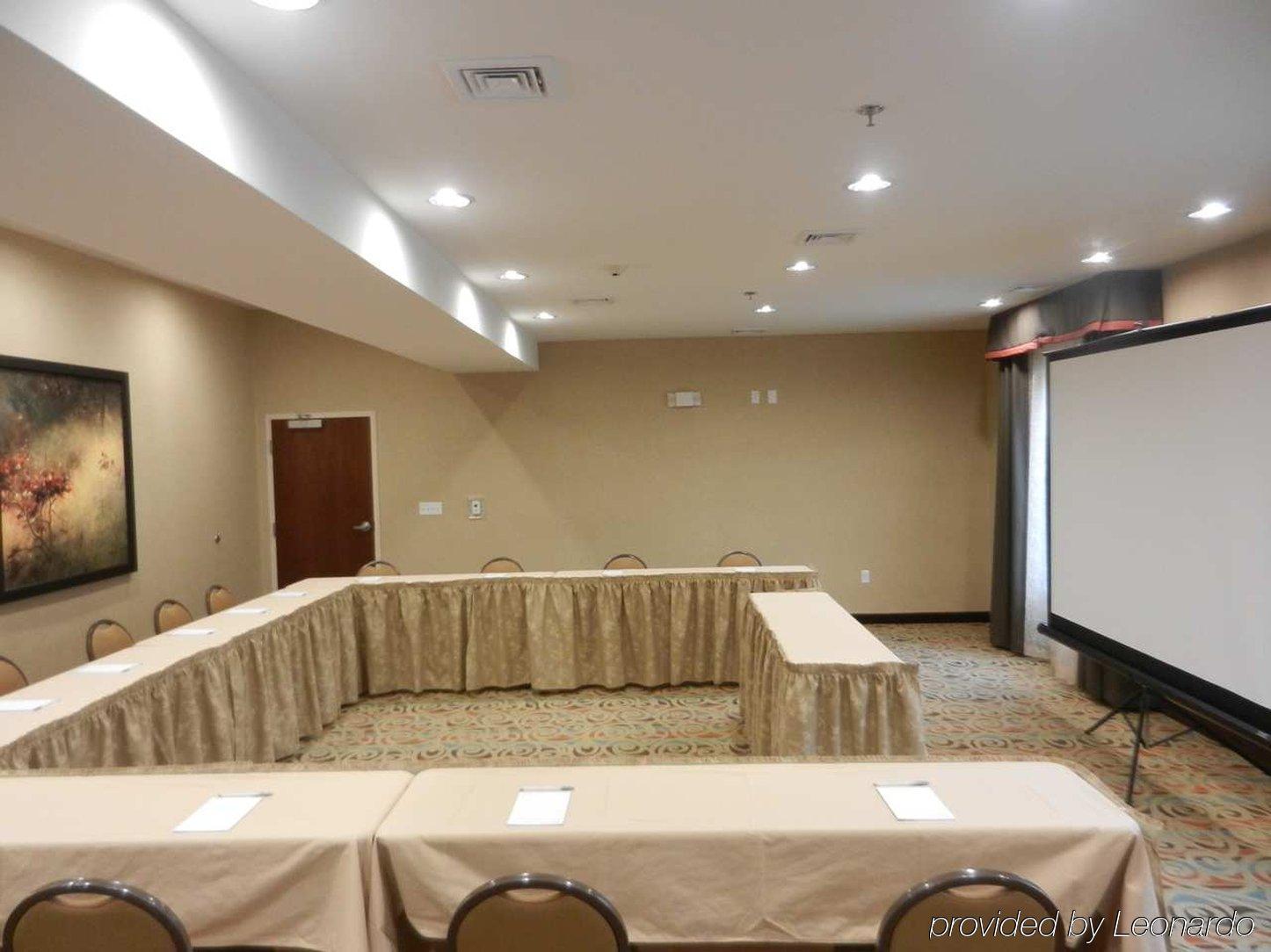 Hampton Inn&Suites Harrisburg Buitenkant foto
