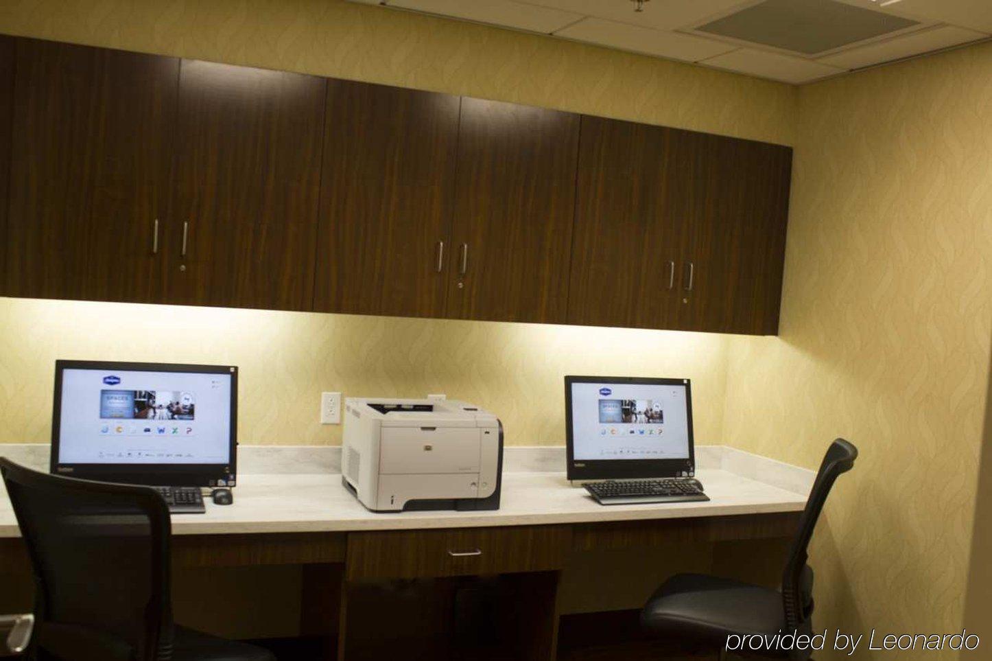 Hampton Inn&Suites Harrisburg Buitenkant foto